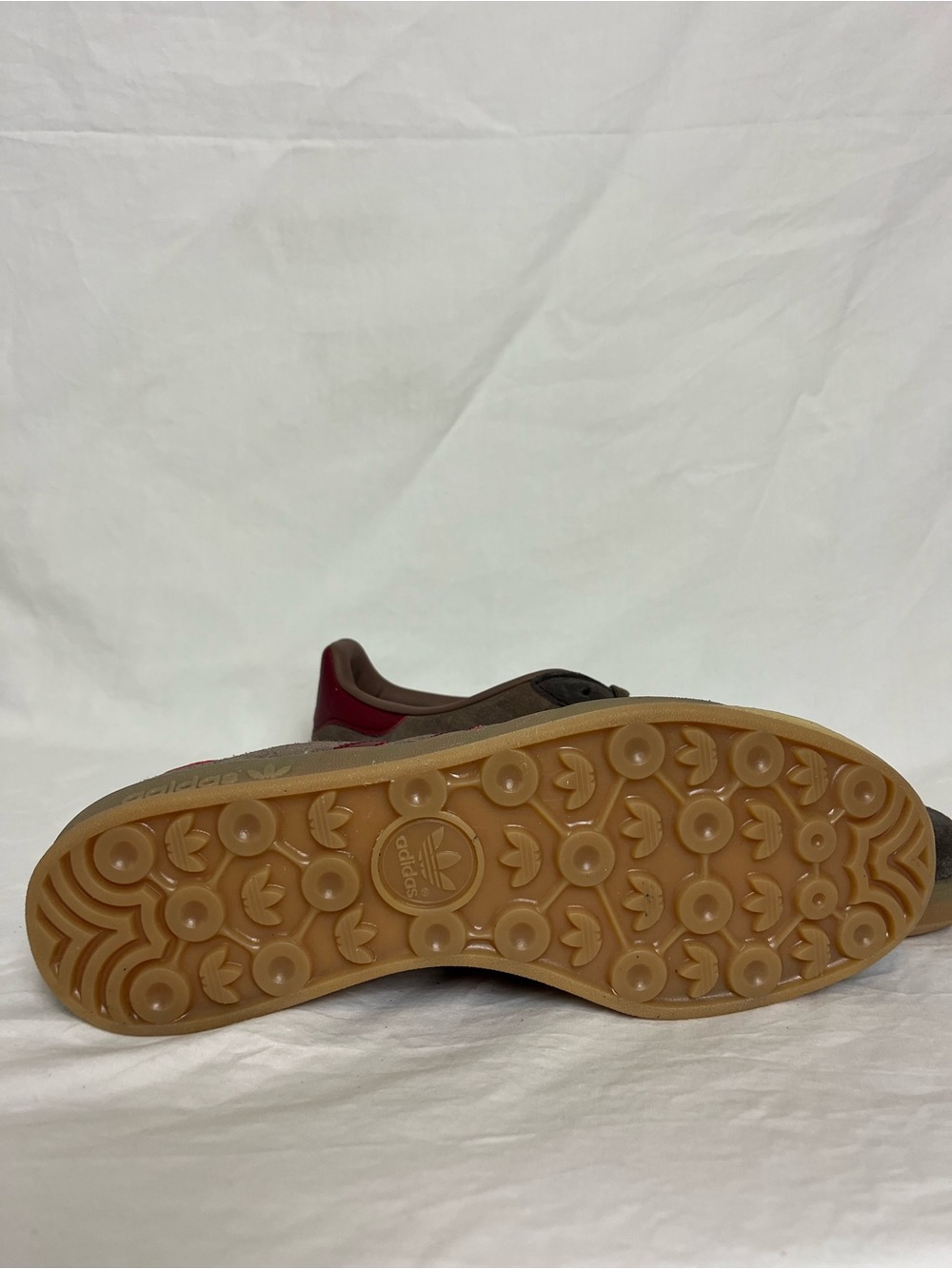 adidas Originals Gazelle Indoor Shoes in Earth Strata Shadow Red - Picture 4 of 8